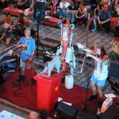 Obrázok IMG_3904.jpg z galérie - Koncert Vrbovských víťazov pred San Marten
